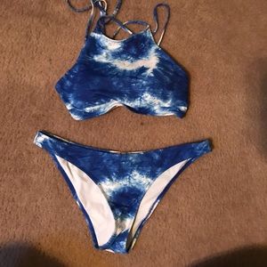 Cupshe tie dye swim suit set